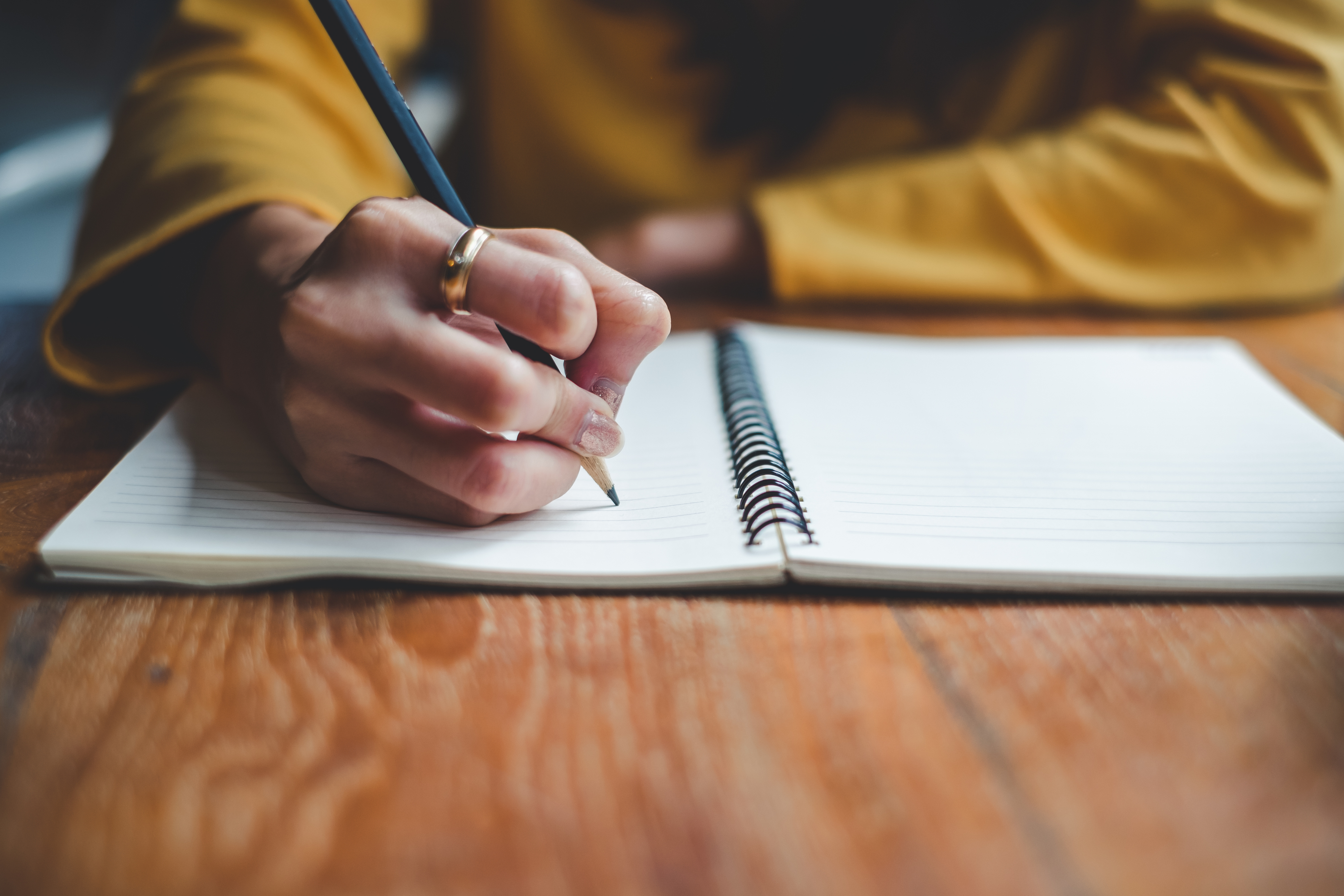 Study in UK: A Beginner’s Guide for Essay Writing