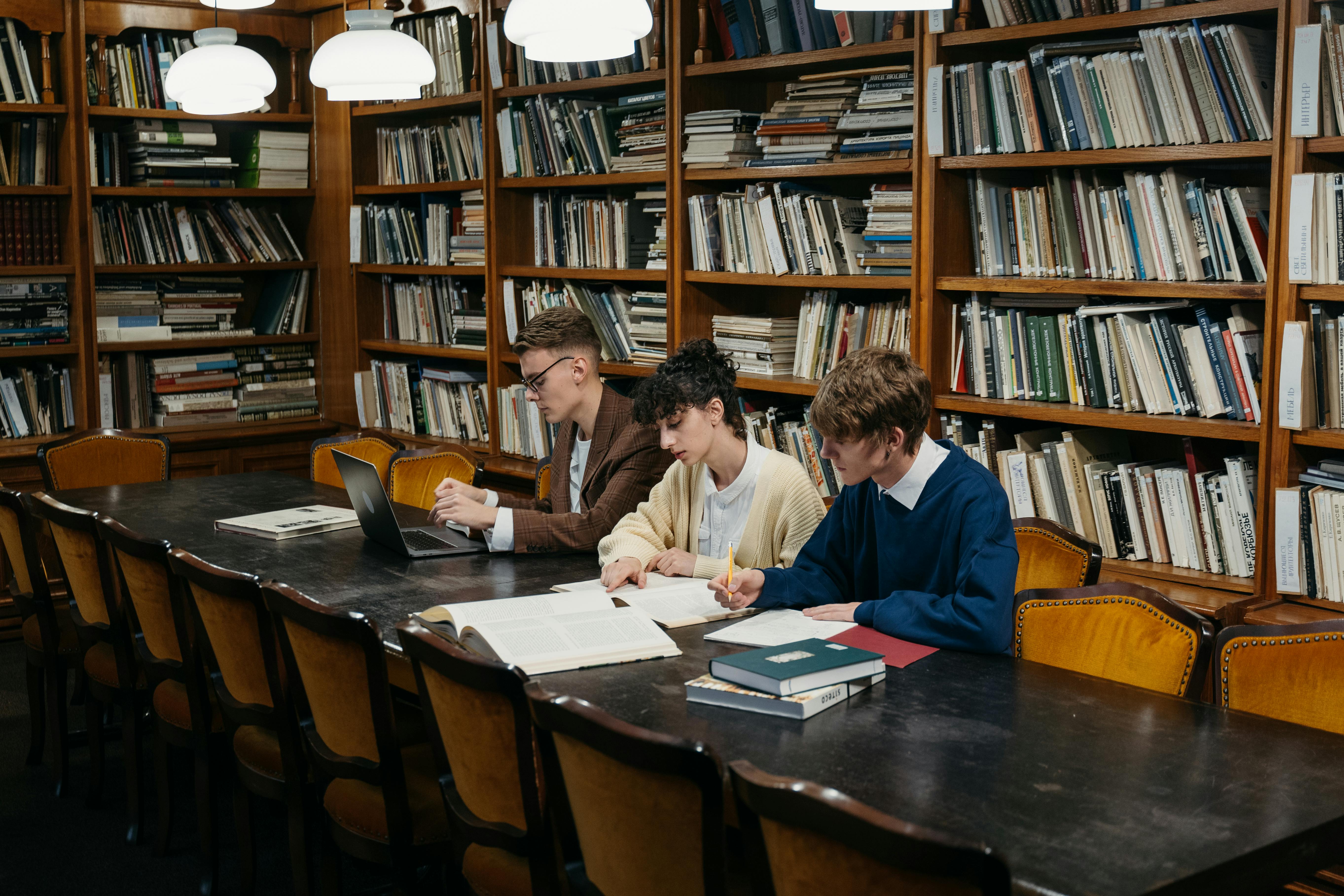 Is University Worth It in 2025? Pros & Student Views 