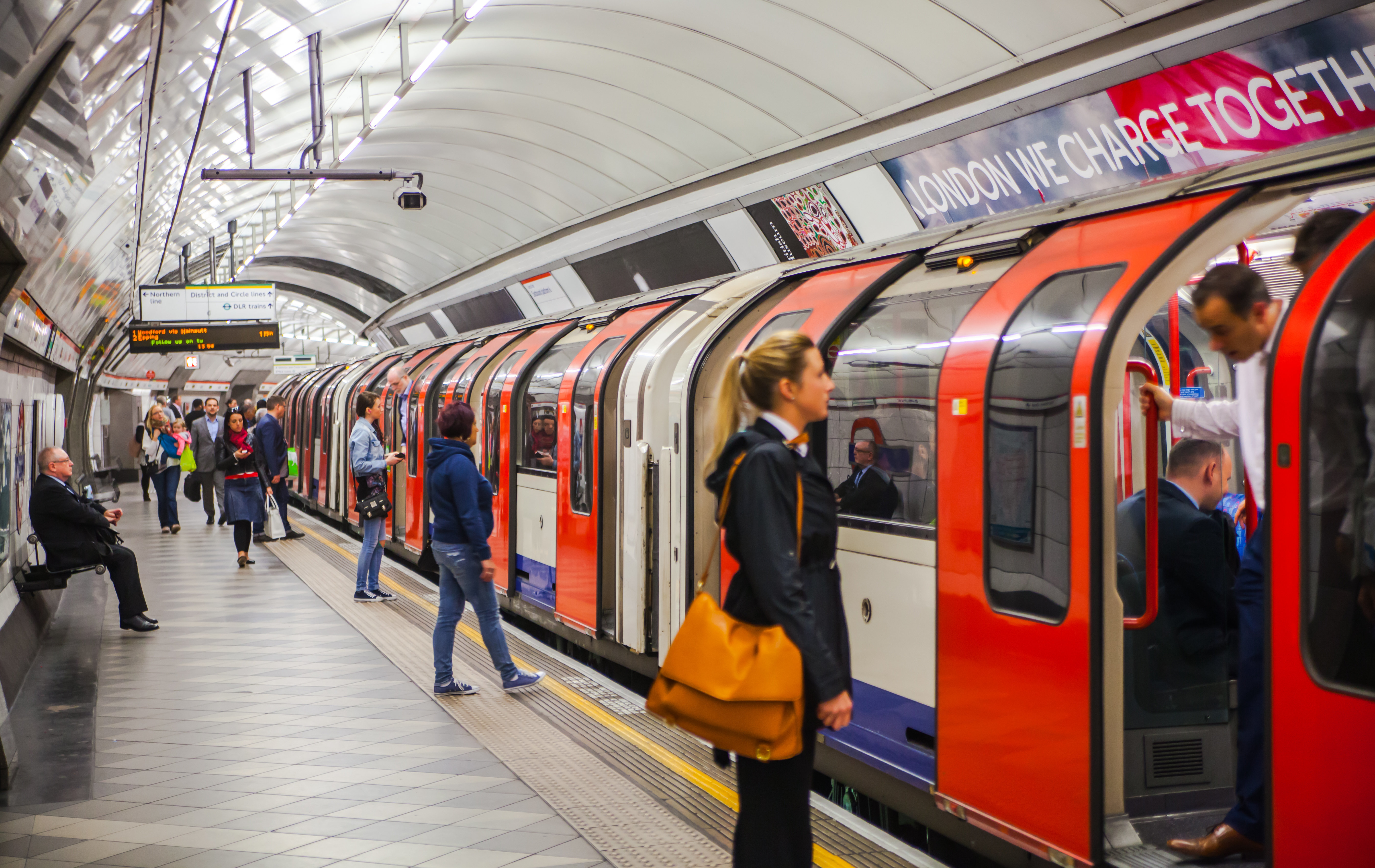 Student Life in London: Travel for Less